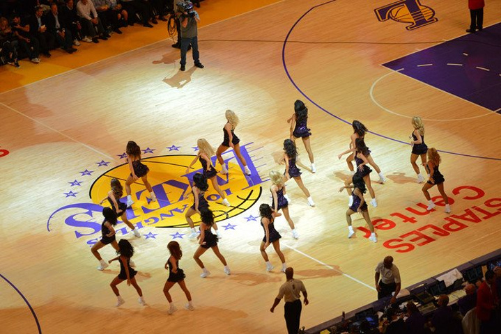 在中场的控 在中场的控